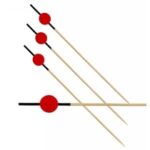 BROCHETTE BAMBOU ROUGE ET NOIRE 12 CM PAR 200
