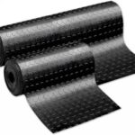 TAPPETO IN GOMMA A BOLLE NERO H. 120 X MT. (A RICHIESTA)