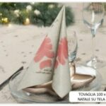 TOVAGLIA NATALE SU TELA 100X100 CM ORO