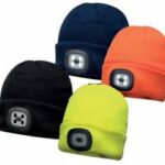 BERRETTO LUCE LED RICABICABILE USB ARAN-NERO-BLU-GIALLO